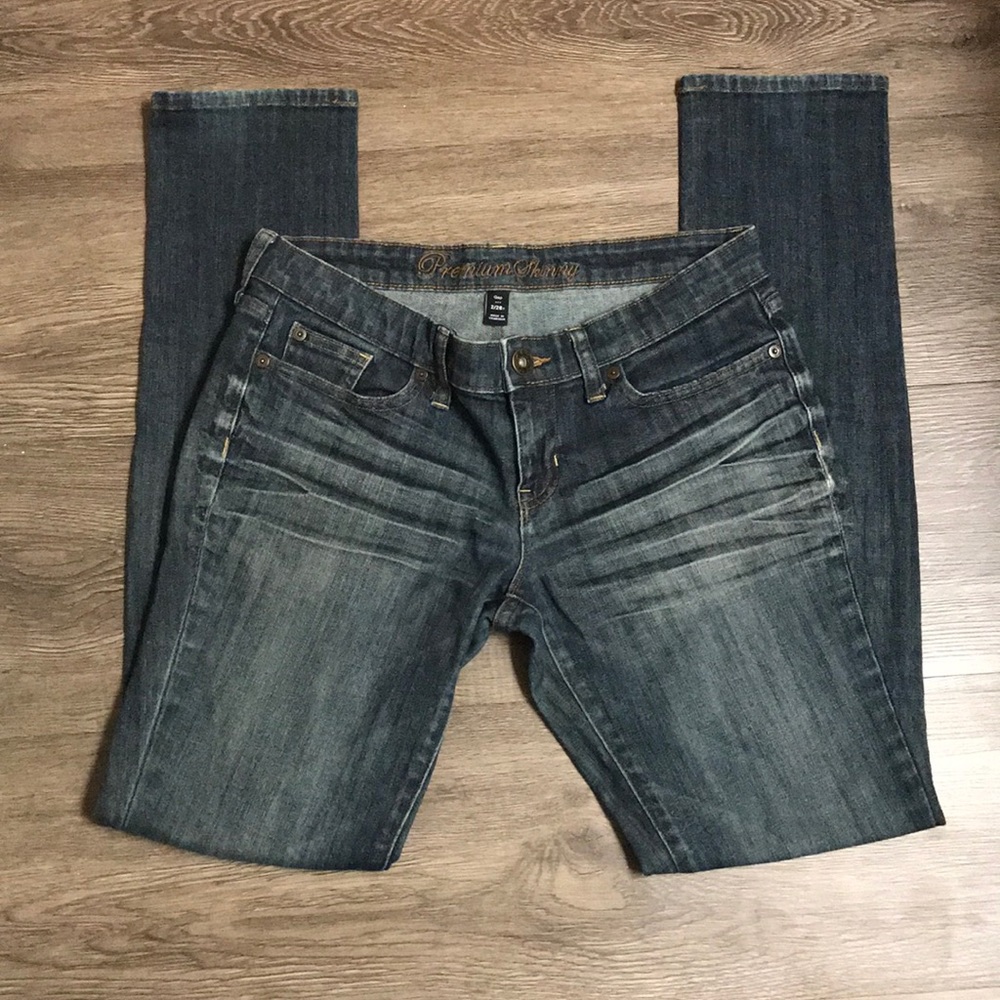 ❌ SOLD - GAP Premium Skinny Jean